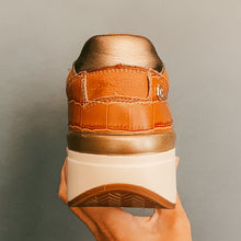 Load image into Gallery viewer, Carmela Retro Leather Women's Trainers Natural