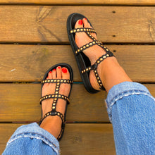 Load image into Gallery viewer, Menbur Studded Flat Chunky Sandals Black