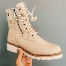 Load image into Gallery viewer, Carmela Women's Leather Boot Beige