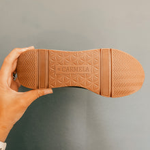 Load image into Gallery viewer, Carmela Retro Leather Women's Trainers Natural