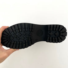 Load image into Gallery viewer, Carmela Chunky Women's Leather Chelsea Boot Black