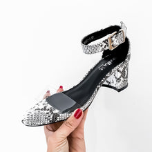 Load image into Gallery viewer, LADIES CLEAR SNAKE SANDALS BLACK