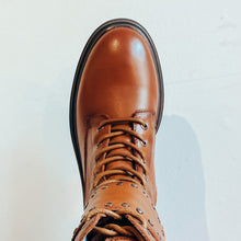 Load image into Gallery viewer, Carmela Women's Chunky Leather Boot Tan