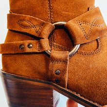 Load image into Gallery viewer, Carmela Women's Suede Leather Western Boot Tan