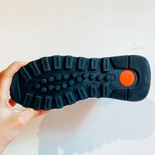 Load image into Gallery viewer, Carmela Leather Women's Trainers Black Ice / Leopard