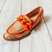 Load image into Gallery viewer, Vanessa Wu Summer Sunset Chunky Chain Loafers
