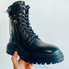 Load image into Gallery viewer, Carmela Chunky Women's Leather Military Boot Black