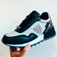 Load image into Gallery viewer, Carmela Leather Women's Trainers Black Ice / Leopard
