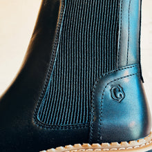 Load image into Gallery viewer, Carmela Women's Leather Chelsea Boot Black