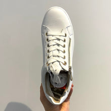 Load image into Gallery viewer, Xti Vegan Zip Women&#39;s Trainers White.