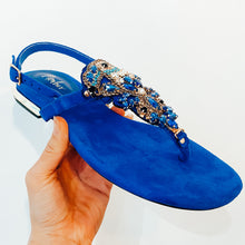 Load image into Gallery viewer, Menbur Tucan Flat Sandals Royal Blue