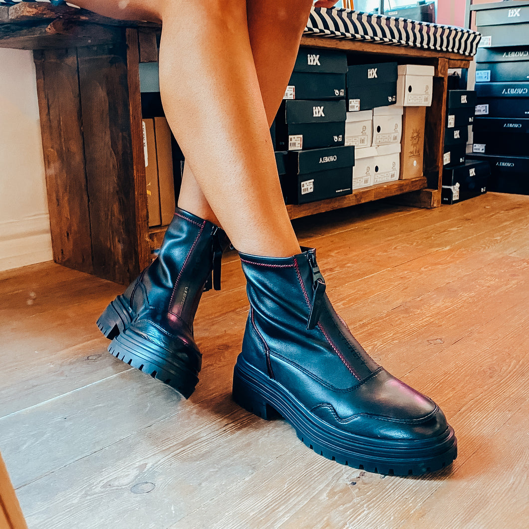 Carmela Chunky Women's Leather Zip Boot Black