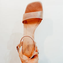 Load image into Gallery viewer, Menbur Shimmer Block Heel Sandals Rose Gold