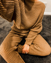 Load image into Gallery viewer, LADIES CHUNKY KNITTED LOUNGE SET CAMEL