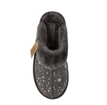Load image into Gallery viewer, Childrens Faux Sheepskin Star Slippers Night Grey